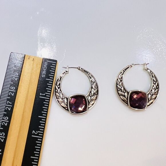 Vintage Ornate Hoop Earrings Textured Ornate Purple Pink Stone Silver Tone 1370 - Picture 7 of 8